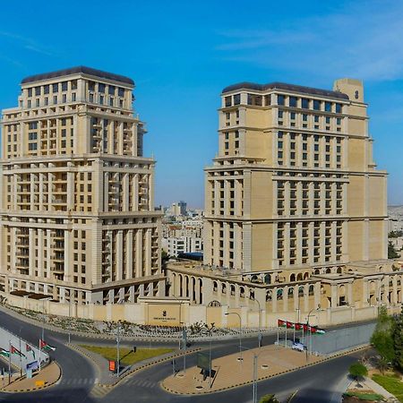 Hotel The Ritz-Carlton, Amman Exterior foto Residential complex in Amman