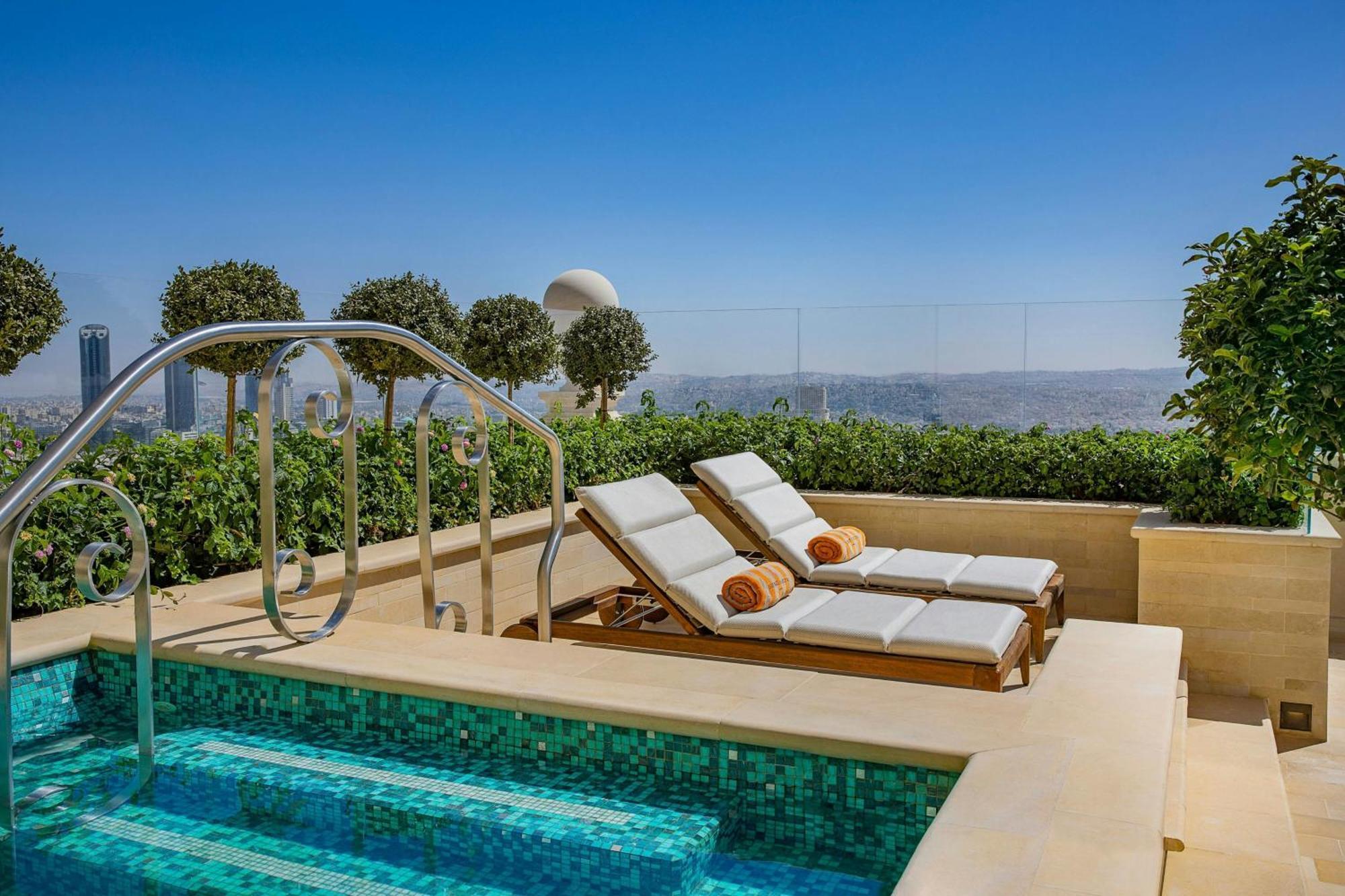 Hotel The Ritz-Carlton, Amman Exterior foto The West Hollywood Hotel