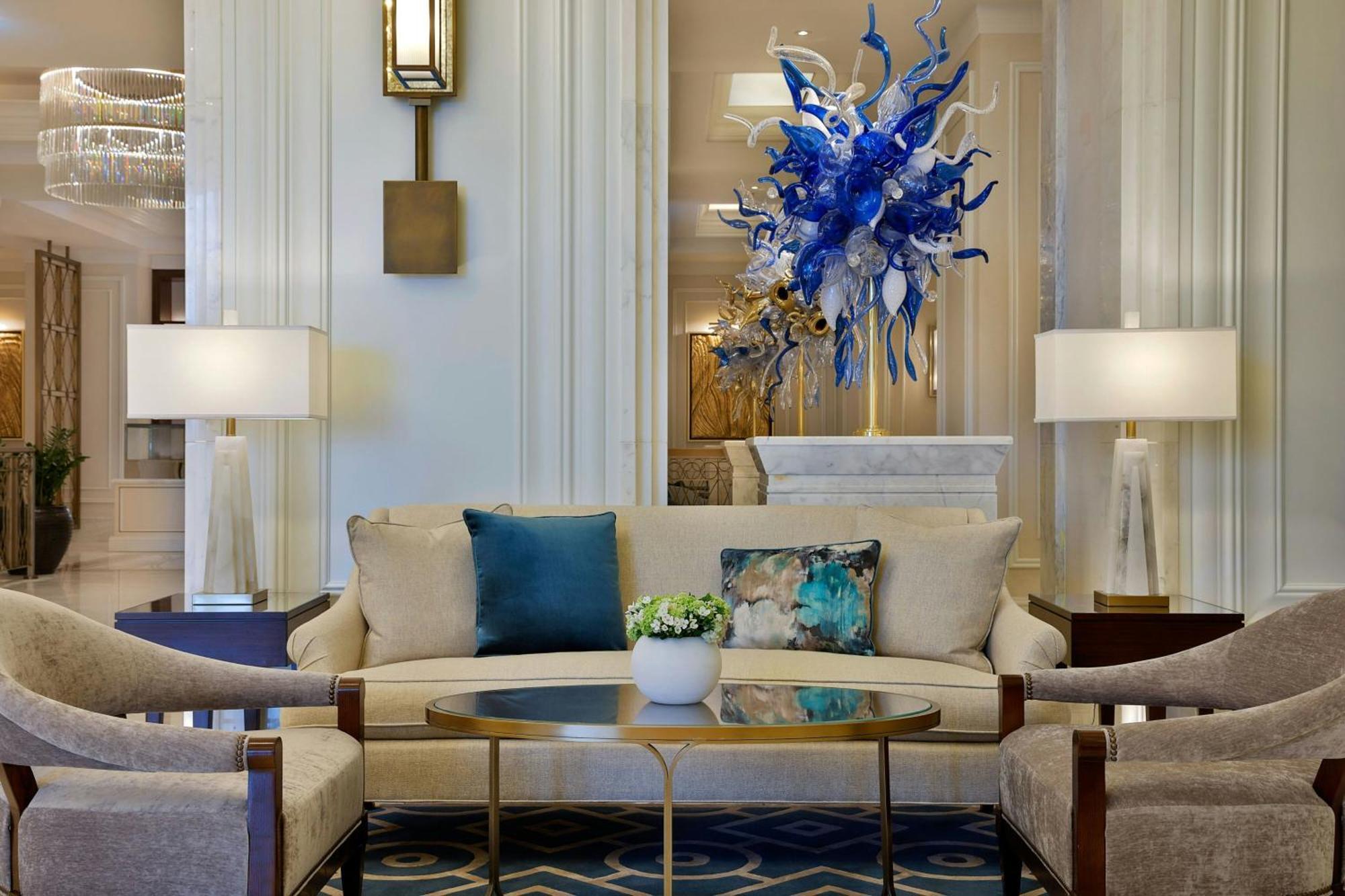 Hotel The Ritz-Carlton, Amman Exterior foto The lobby of the Four Seasons Hotel
